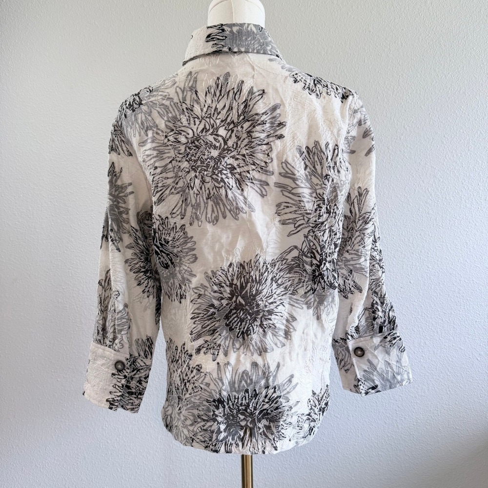 Coldwater Creek Petite‎ S Floral Crinkle Button Down Shirt Cream Chrysanthemum - Picture 4 of 8